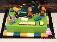 Lego vonatos torta